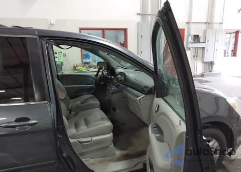 2006 Honda Odyssey Ex-L from USA, damaged, VIN 5FNRL38726B456867